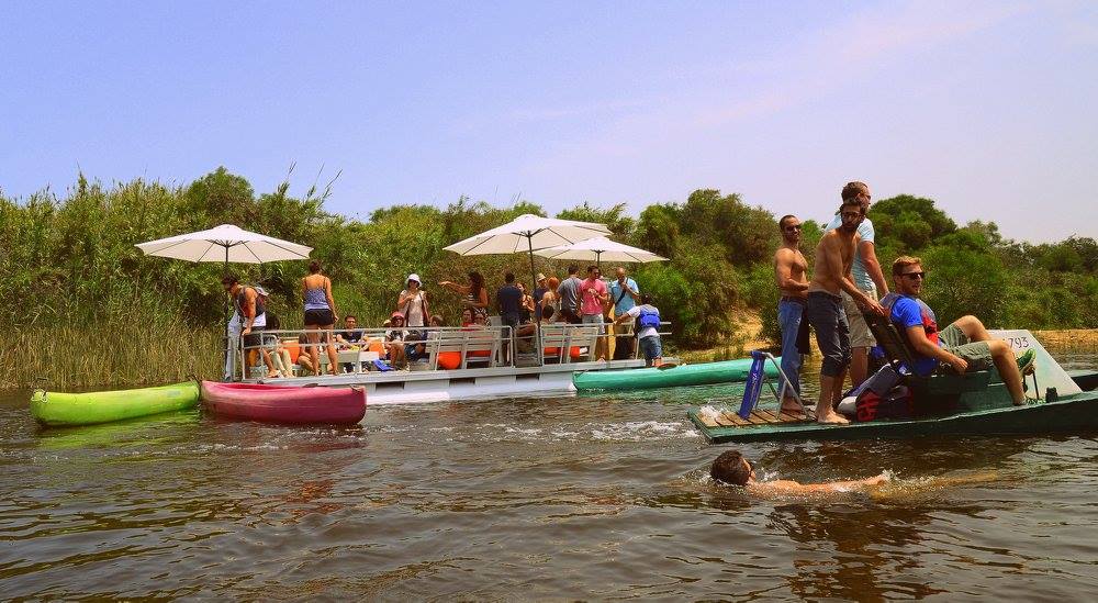 swtrippontoonboat